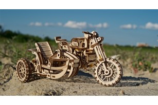 Scrambler UGR-10 Motor Bike with sidecar model kit