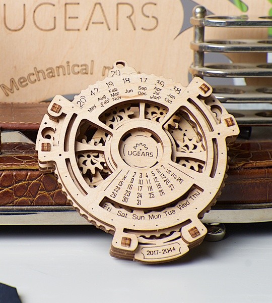 Ugears mechanical model kit Date Navigator and wooden 3D puzzle. Calendar for 2017-2044 years with planetary mechanism inside. Original gift for boys and girls and smart hobby for grown-ups.