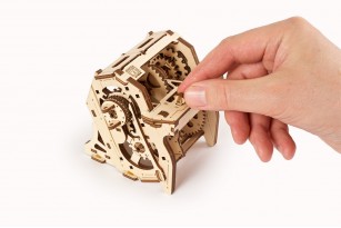 Gearbox educational mechanical model kit